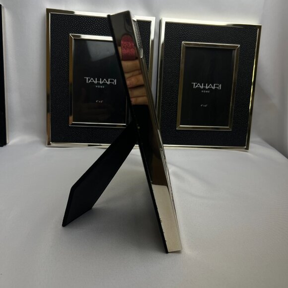 Tahari Frames Set of Four NEW Black & Silver 4x6 Photos Black Velvet Backing - Picture 4 of 11